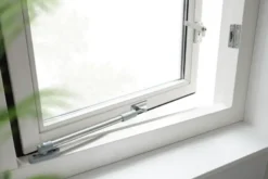 AXA Raamsluiting met slot SKG 1-ster links aluminium Best