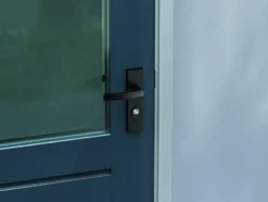 AXA veiligheidsbeslag Edge achterdeur zwart kortschild met SKG 3-sterren 72 mm Sale