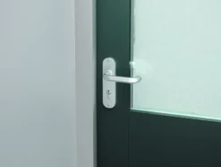 AXA veiligheidsbeslag Oval achterdeur aluminium kortschild met SKG 3-sterren 52 mm Outlet
