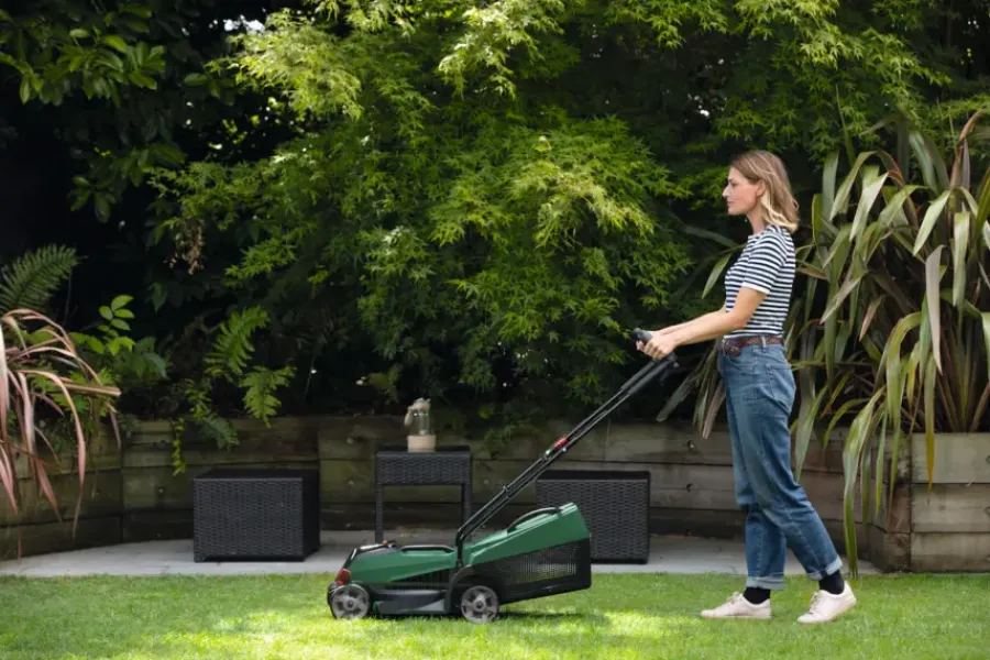 Bosch 18V grasmaaier Citymower 32cm (Incl. 4,0Ah accu + lader)