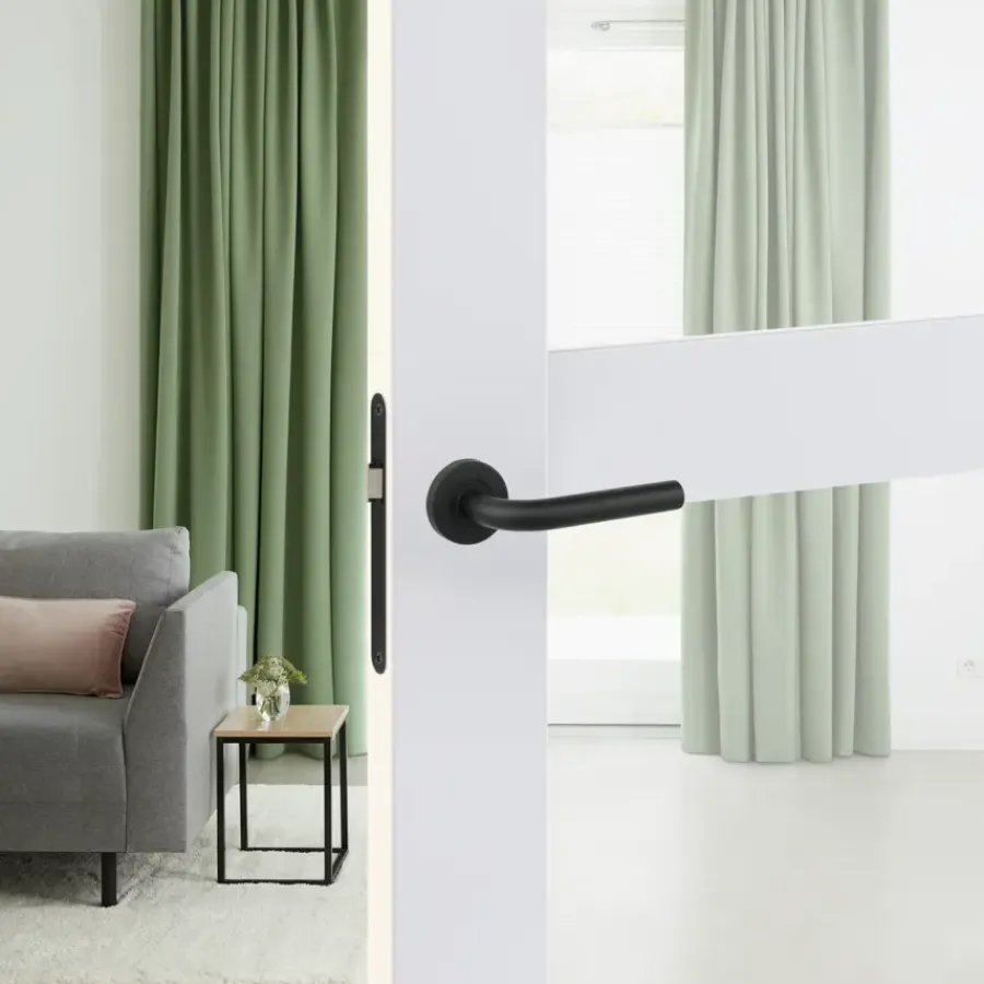 KARWEI deurkruk set Henry rond rozet zwart RVS Sale
